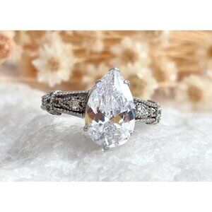 Pear | Teardrop Cut 925 Sterling Silver Cocktail Vintage Ring - sz 10